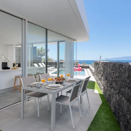 Βίλα Villa Infinity
